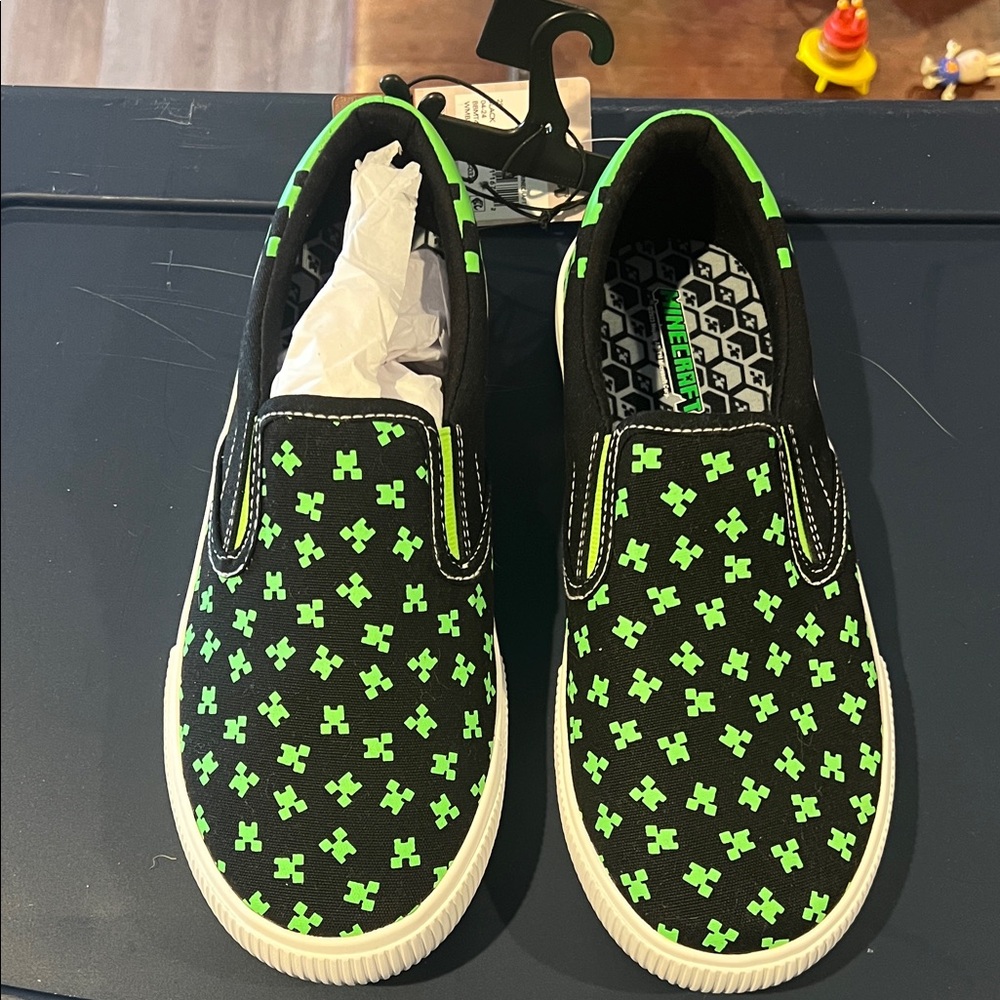 Kids Black & Green Slip-On Sneakers
